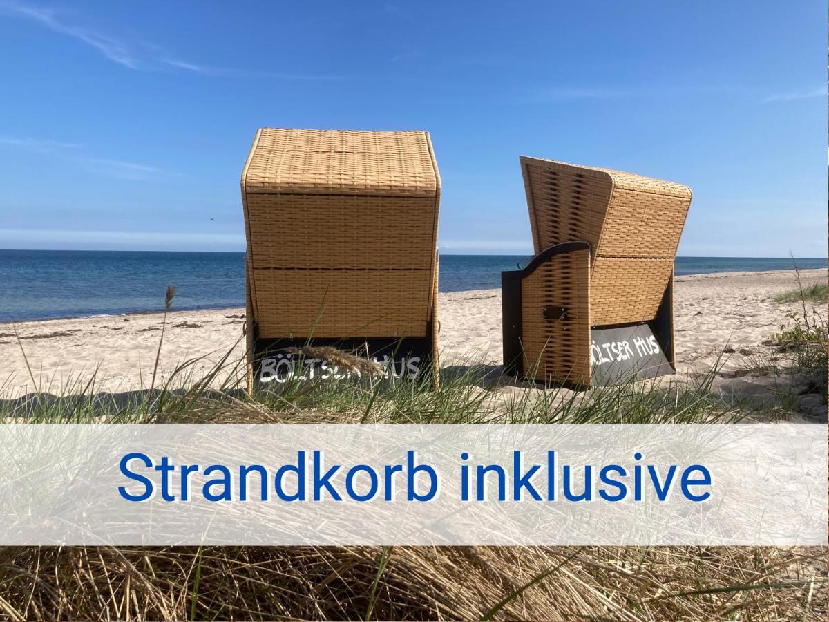 Böltser Hus Ferienwohnungen mit Strandkorb und Kamin 10 Gehminuten zum kurtaxefreien Sandstrand Kraksdorf Exterior foto